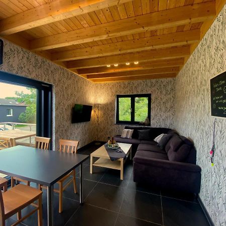 Ferienwohnung Am Weiher Kategorie 1 نيدغن المظهر الخارجي الصورة