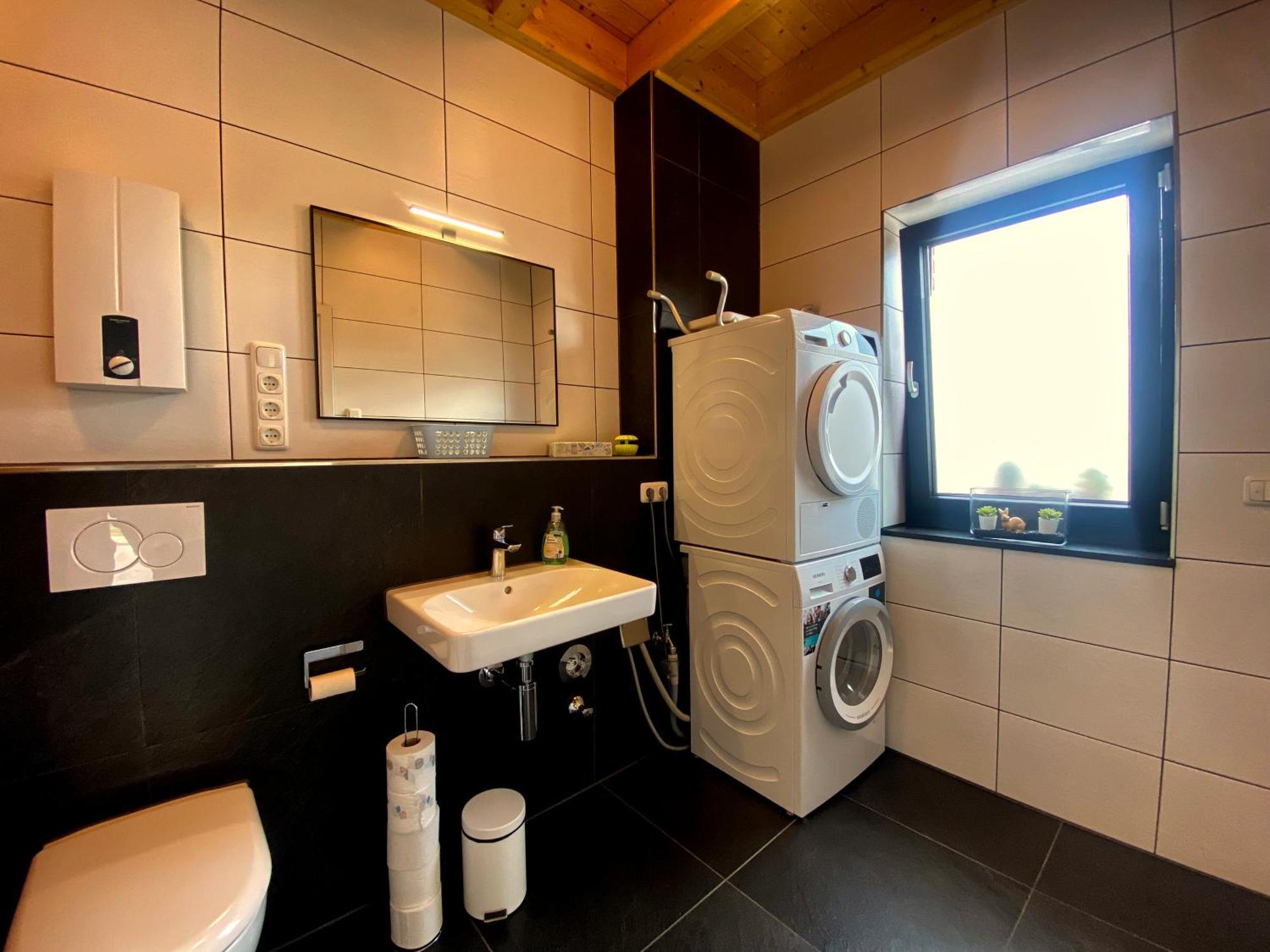 Ferienwohnung Am Weiher Kategorie 1 نيدغن المظهر الخارجي الصورة
