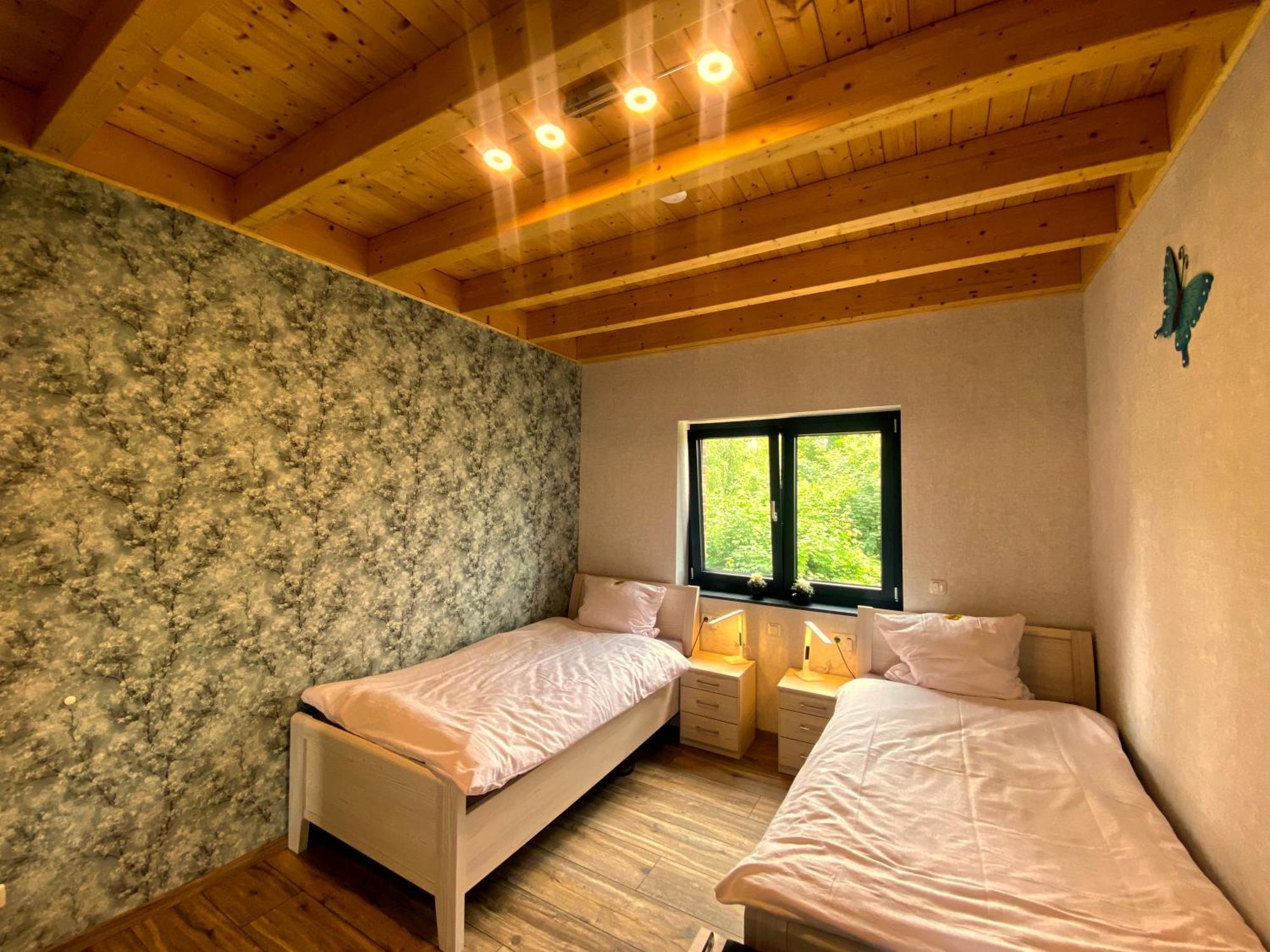 Ferienwohnung Am Weiher Kategorie 1 نيدغن المظهر الخارجي الصورة