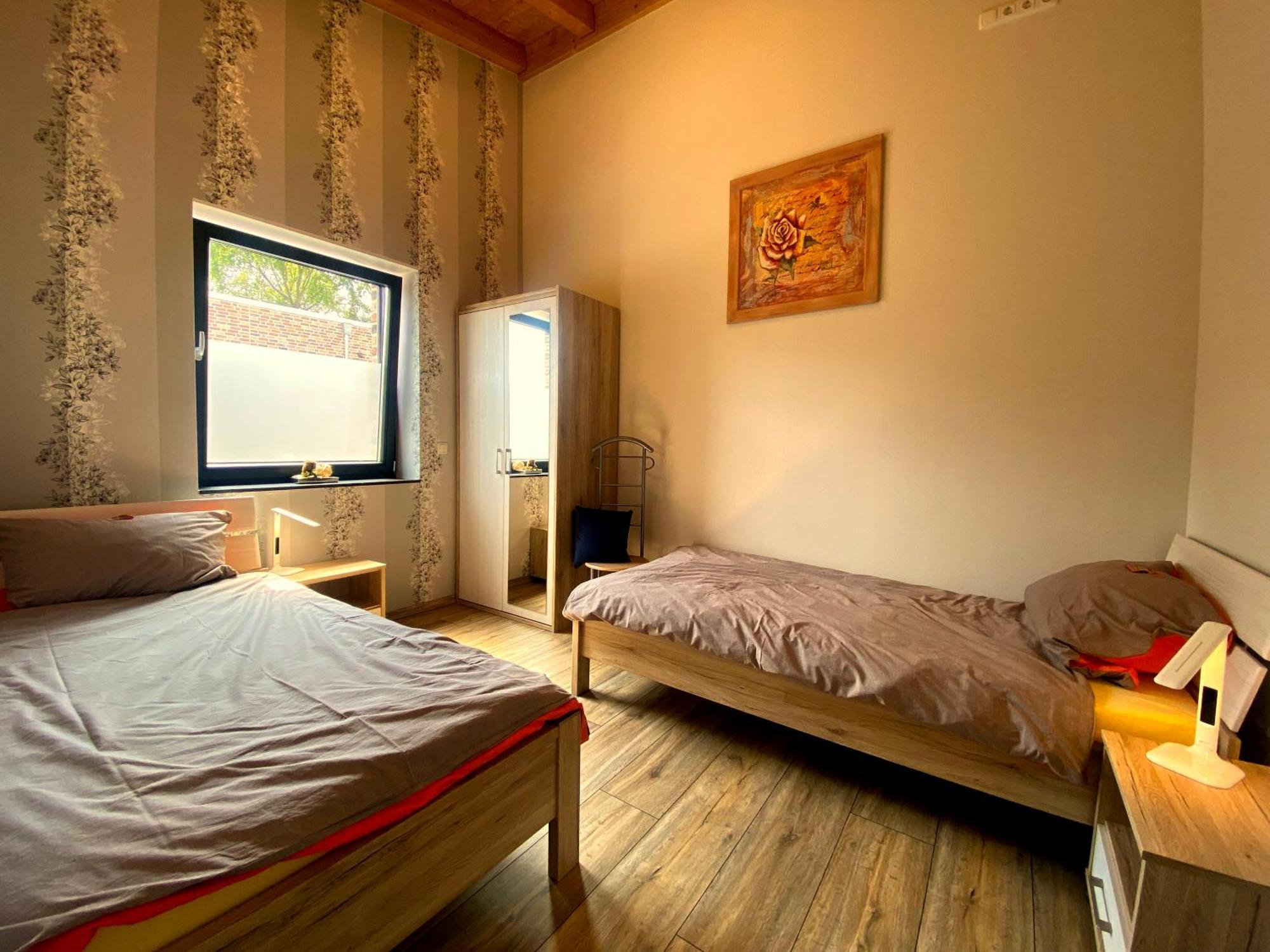 Ferienwohnung Am Weiher Kategorie 1 نيدغن المظهر الخارجي الصورة