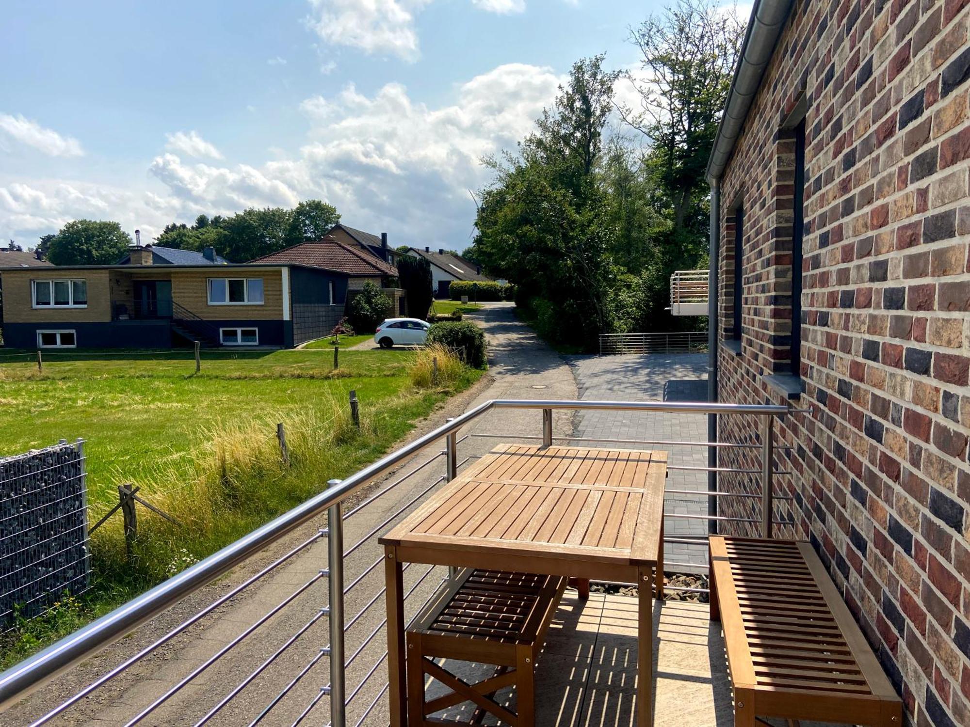 Ferienwohnung Am Weiher Kategorie 1 نيدغن المظهر الخارجي الصورة